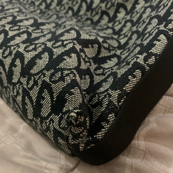 Authentic Christian Dior Diorissimo Crossbody Bag - Picture 6 of 16